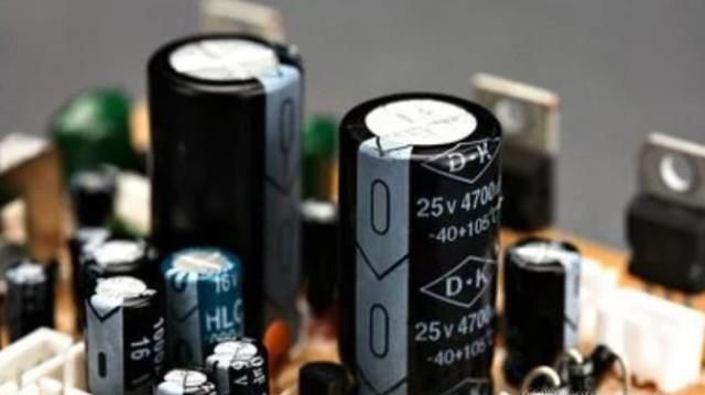 电容器维修：万用表测电容好坏步骤