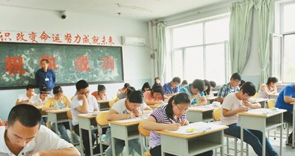 高考成绩什么时候出
