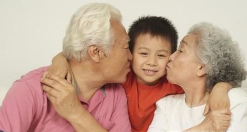 隔代教育对孩子会产生哪些心理影响？