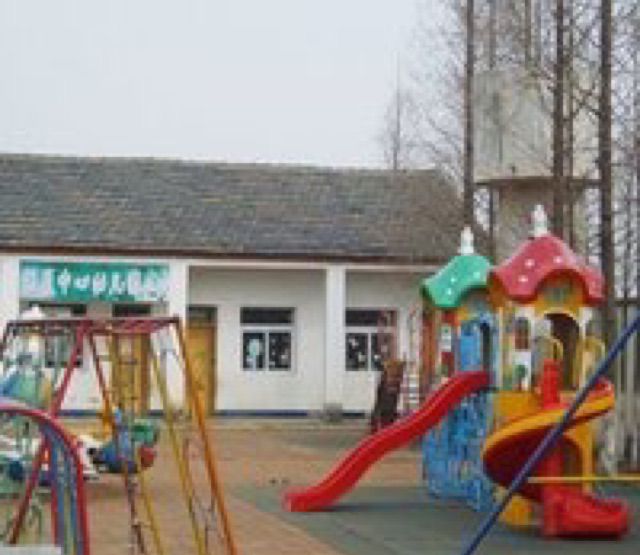 当孩子还处在幼儿园阶段，你会给孩子报许多兴趣班吗？