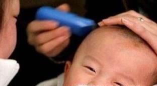 自己动手给小宝宝理发、剪头发需要注意些什么
