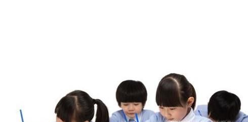 如何让孩子在一年级就打好写字的基础