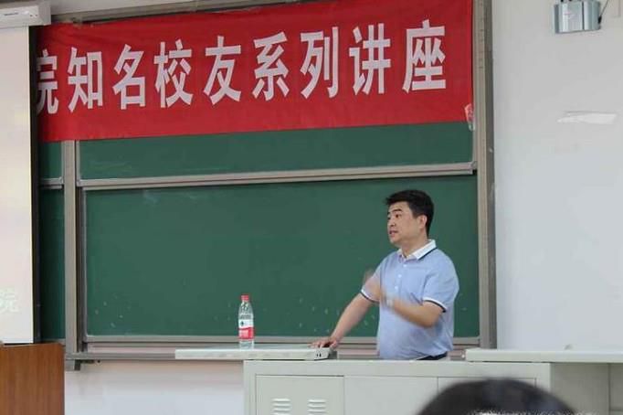 教你如何成功的和大学辅导员处好关系？