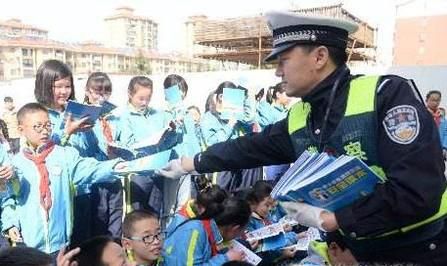 学校对学生应进行哪些安全教育