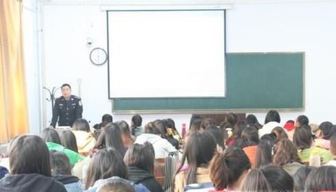 如何进行中小学校园安全教育