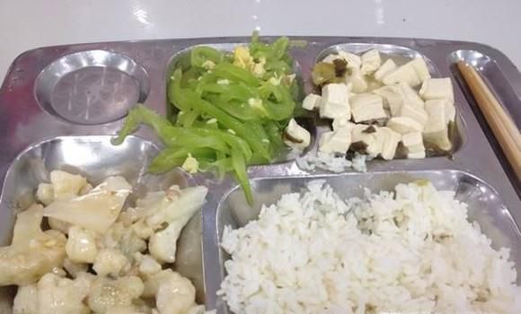 为什么学校食堂的饭普遍比较便宜