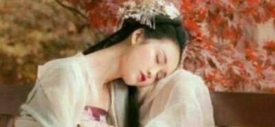 风情万种的意思是什么