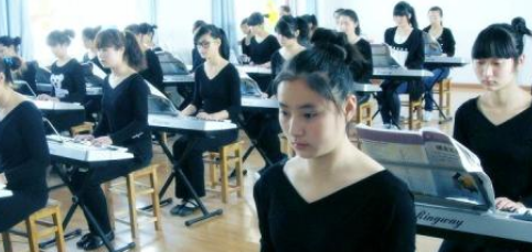 学前教育主要学什么