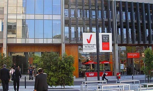 斯威本科技大学申请时间是多久？