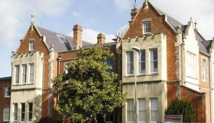 英国雷丁大学预科申请要求和课程设置介绍