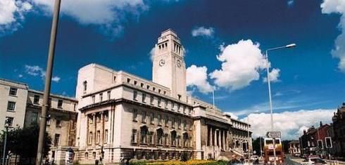 赫瑞瓦特大学vs利物浦大学（地理位置，申请条件，热门专业及排名情况）
