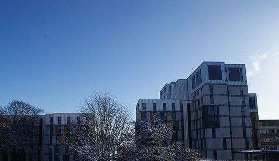 英国斯望西大学签证申请流程及申请技巧