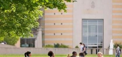 留学加拿大学电影专业优秀学院推荐