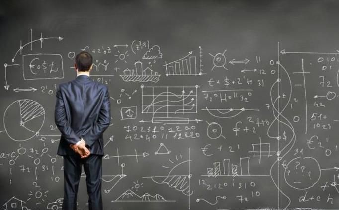 如何才能从普通成为优秀的人？