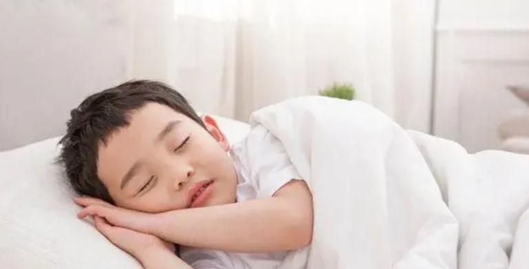 上幼儿园孩子爱哭怎么办