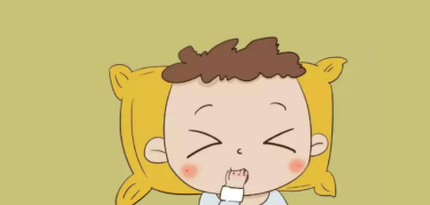 刚出生的宝宝  如果有这一表现 妈妈应该窃喜