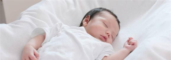 婴儿母乳性腹泻咋办？佑硕乳糖酶，促进乳糖吸收，宝宝健康喝奶。