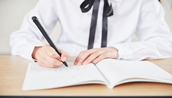 学了匆匆这一课受到了教育修改病句  学了匆匆这一课受到了教育修改语病