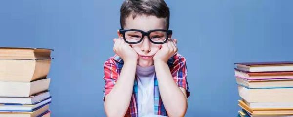 自言自语的意思是什么二年级 自言自语些话二年级