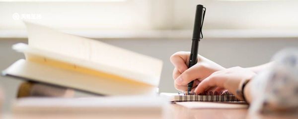 神笔马良的故事主要讲了什么 神笔马良的故事讲了什么