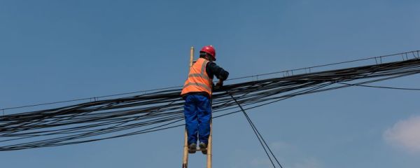 高级电工证怎么考 高级电工证的定义