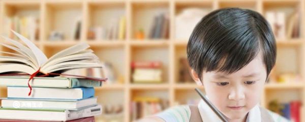 用不动声色造句 不动声色造句句子