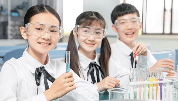 碳和一氧化碳反应 碳和一氧化碳反应是什么