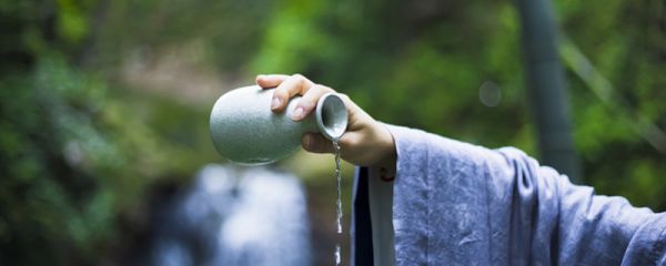 诸葛亮复姓什么名什么字什么 诸葛亮是哪里人