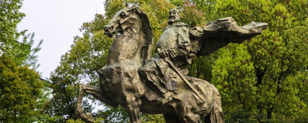 朱元璋对地方和中央官制的改动最突出的特点是什么 朱元璋制定了哪些制度