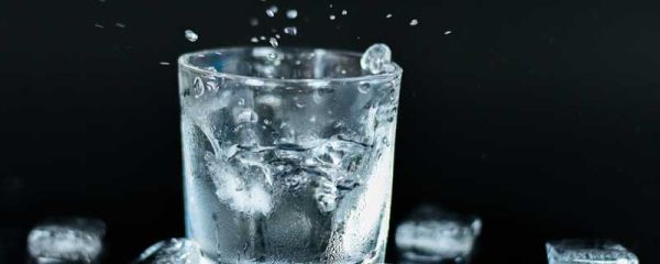 点水成冰实验原理 点水成冰实验原理和过程