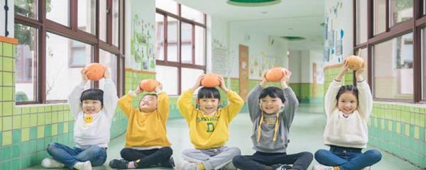 爸爸妈妈对幼儿园小朋友的寄语 爸爸妈妈对幼儿园毕业孩子的寄语怎么写