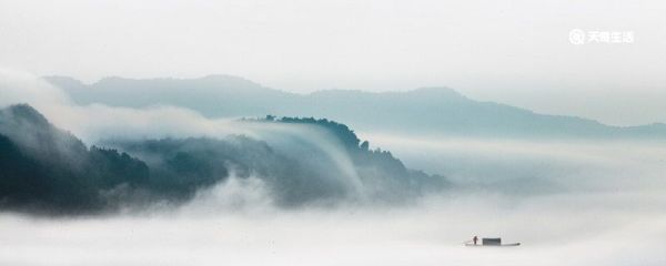 终南山描绘景象的视角有什么特色 终南山描绘景象的视角特色