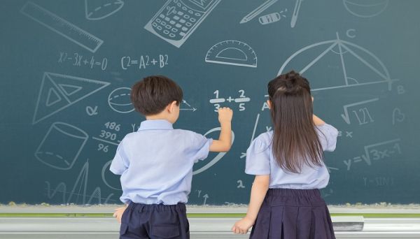 8平方等于多少 8平方等于几