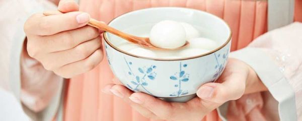 怎样形容一双手	 怎样形容一双手作用