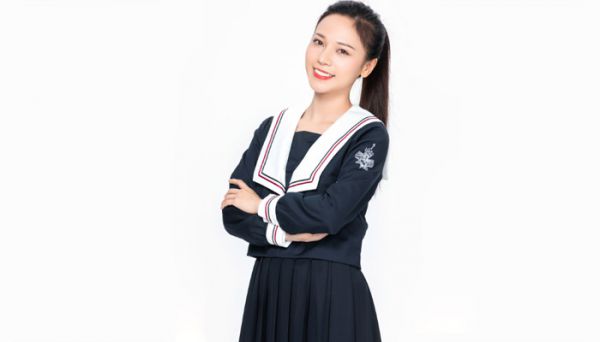 水手服领巾的系法  水手服领巾怎么系
