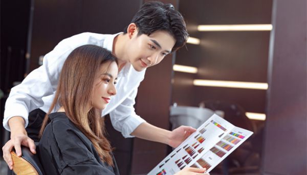 染头发先染发根还是染发尾  染头发一般是先染发根还是染发尾