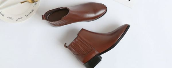 冬季适合穿哪些靴子 冬季适合的靴子有哪些