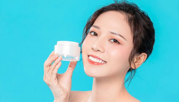 霜和乳液需要一起用吗 面霜和乳液的区别