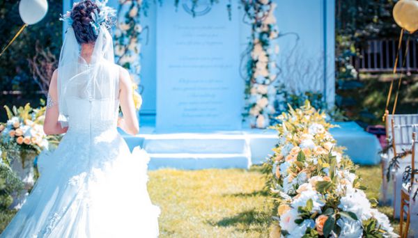 花嫁和婚纱有区别吗 花嫁和婚纱有什么区别