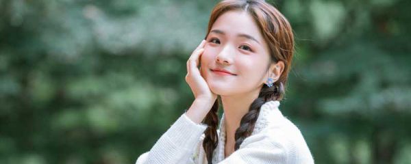 清纯型和甜美型的区别 清纯和甜美什么区别