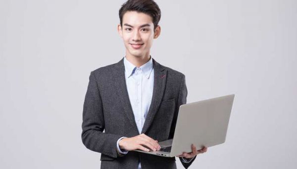 正装是西装吗 正装是西装吗?
