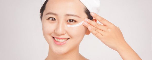 如何用修容棒画卧蚕 修容棒怎么画卧蚕