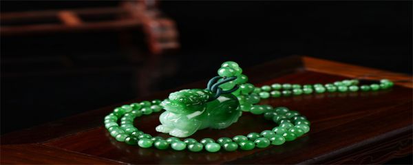 怎么判断翡翠和玉 怎么看是翡翠还是玉