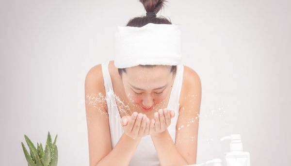 希诺丝安瓶使用步骤 希诺丝补水修复安瓶用法
