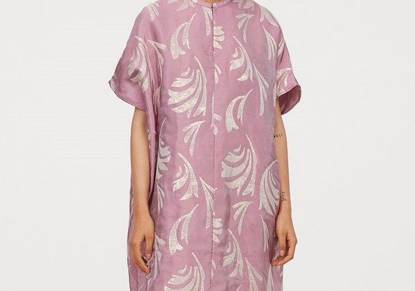 胖的人穿衣服需要注意什么 女生身材微胖穿什么衣服