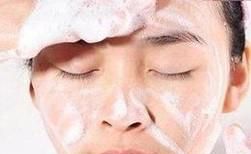 如何在晚上正确使用面膜