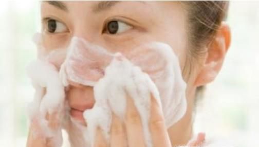 如何有效预防痘痘？
