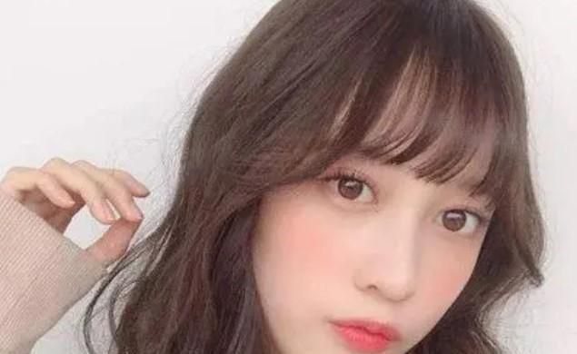 女孩子头发少怎么打扮