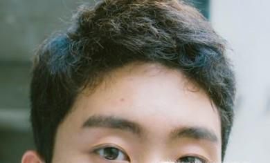 男生如何选择适合自己脸型的发型？