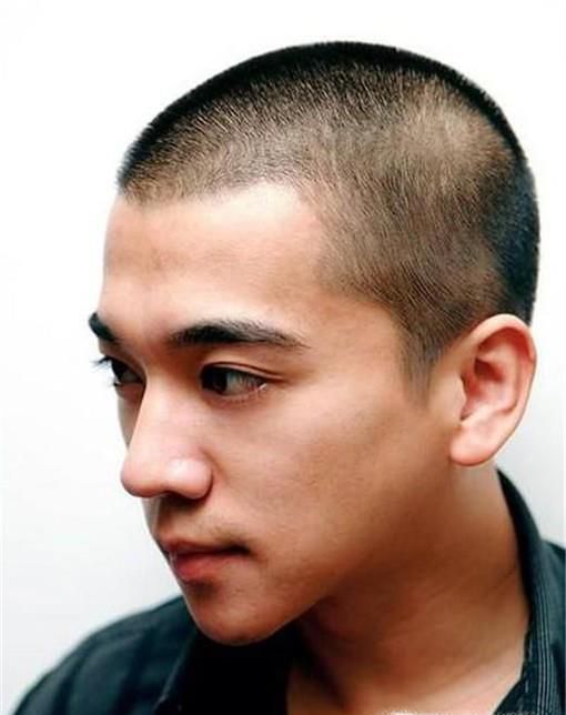 几款常见的男生帅气发发型